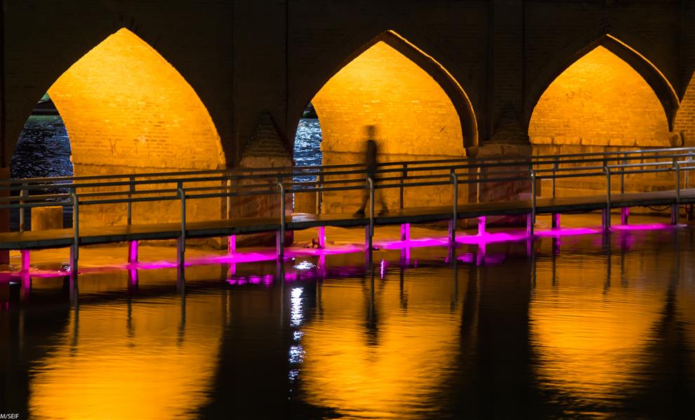 هنر عکاسی محفل عکاسی محبوبه سیفی--(مهناز سیف) پل چوبی اصفهان