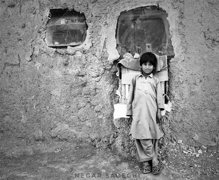 هنر عکاسی محفل عکاسی نگار صادقی کودک افغان 
#canon760d#afghan#portrait#مستند