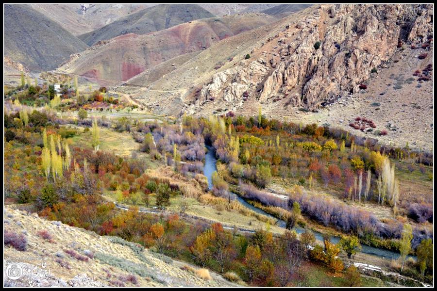 هنر عکاسی محفل عکاسی احمد قاسم پور پاییز ۹۷
طبیعت زیبای پاییزی روستای هرانده