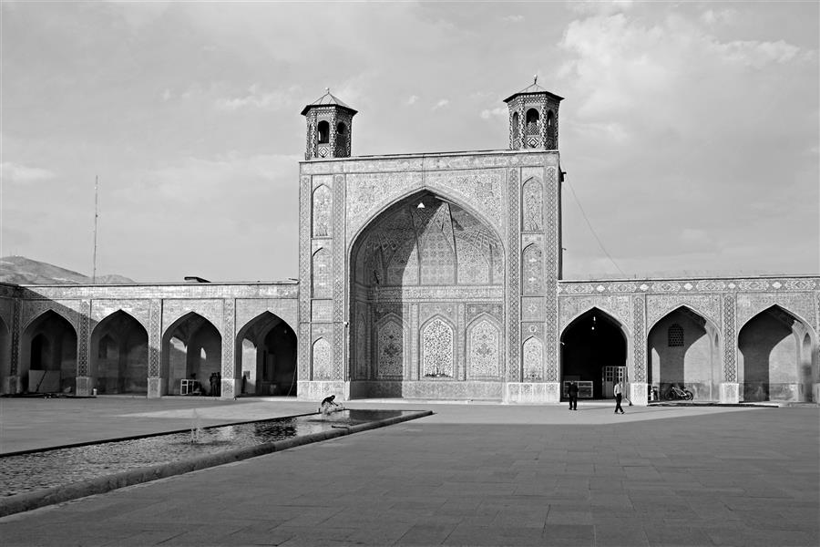هنر عکاسی محفل عکاسی علی براتی #مسجد_وکیل #سیاه_و_سفید #عکاسی_معماری