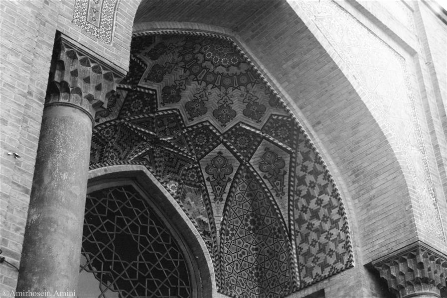 هنر عکاسی محفل عکاسی امیرحسین امینی تکنیک: آنالوگ
سال خلق اثر: 1400
نام اثر: -بدون عنوان-
متریال: چاپ روی کاغذ لاستر