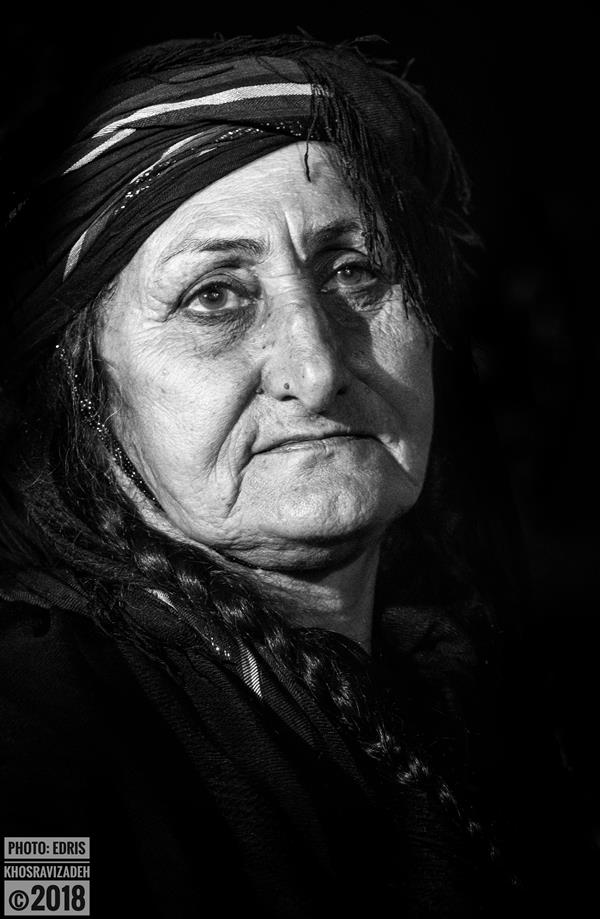 هنر عکاسی محفل عکاسی Edris Khosravizadeh مادربزرگ
سایز 50*70
کاغذ سیلک
روی شاسی