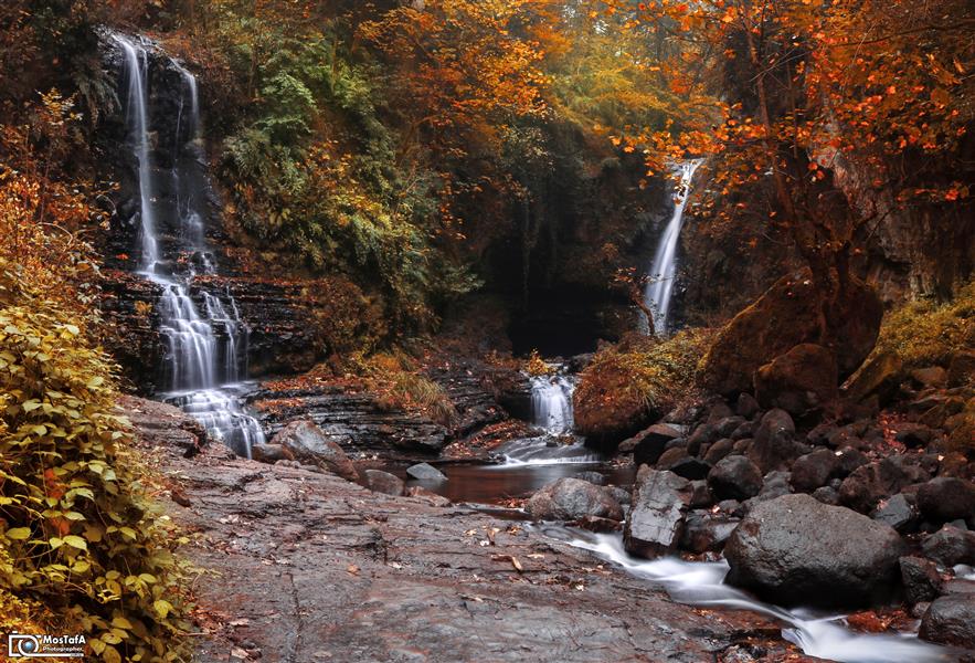هنر عکاسی محفل عکاسی مصطفی اسدبیگی پاییز 
آبشار زمرد 
گیلان
