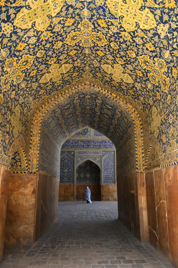 هنر عکاسی محفل عکاسی مهرسا مومنی نام اثر شكوه خلق شده توسط انسان
چاپ سیلک و شاسی ۸ میلی متر با بهترین کیفیت چاپ و شاسی
نام هنرمند مهرسا مومني
ثبت شده در سال ١٤٠٤