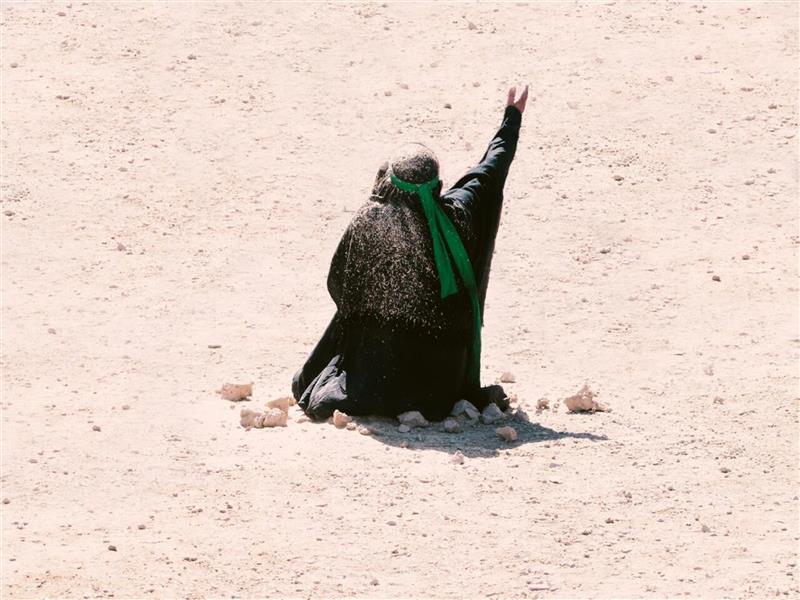 هنر عکاسی محفل عکاسی احسان نیازی کوفیان،حسین تنهاست.