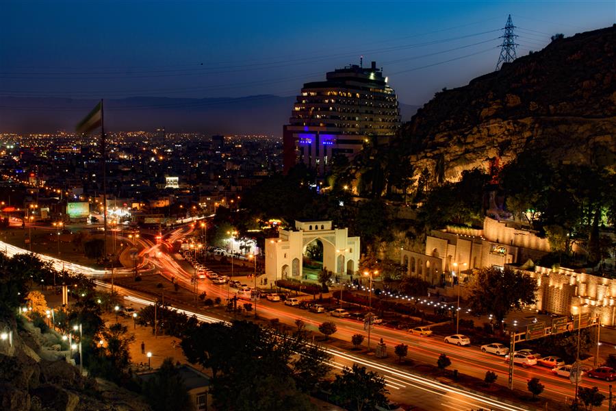 هنر عکاسی محفل عکاسی کوروش زنگویی On The Top Of Shiraz