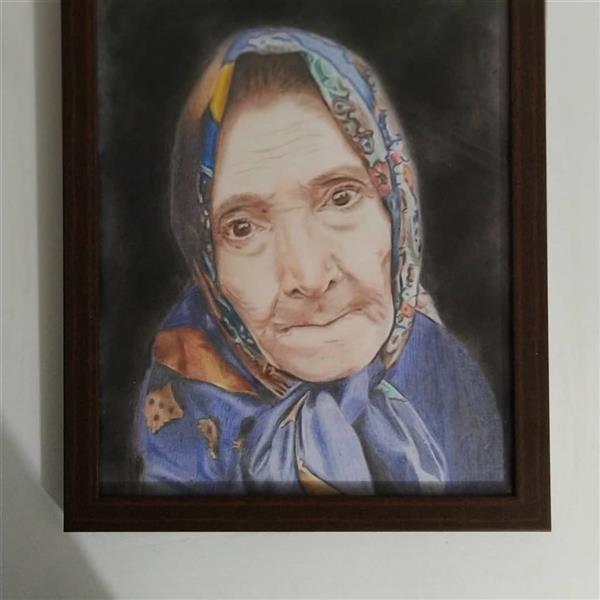 هنر نقاشی و گرافیک محفل نقاشی و گرافیک نرگس رمضانی کیا نرگس رمضانی کیا،نقاشی چهره با تکنیک مدادرنگی روی مقوا