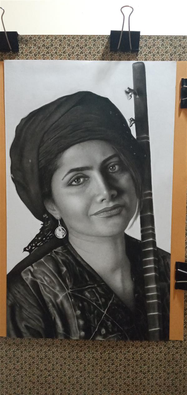 هنر نقاشی و گرافیک محفل نقاشی و گرافیک علی اکبر ایزدی نقاشی پرتره   مژگان شجریان
خواننده ونوازنده موسیقی سنتی ایران
تکنیک : پرداز مداد
اجراشده روی مقوا بوم
