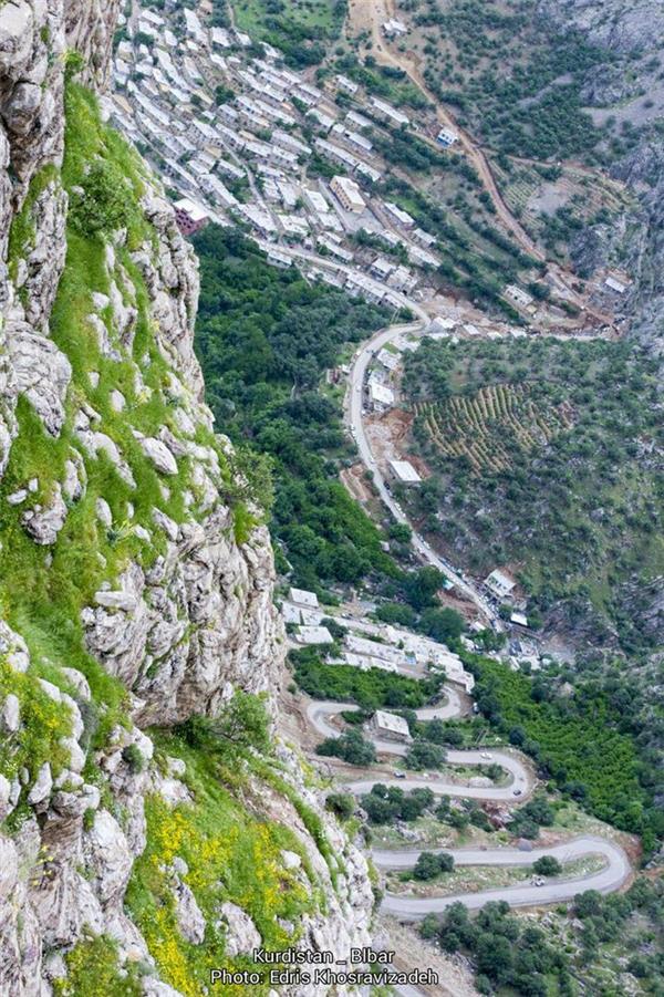 هنر عکاسی بهار - نمایی از روستای زیبای بلبر در اورامان تخت