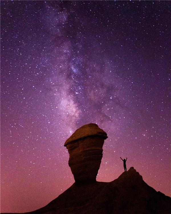 هنر عکاسی عکاسی در شب محمد احمدی کهکشان راه شیری و کلوت های زیبای شهرستان دشتی(استان بوشهر)