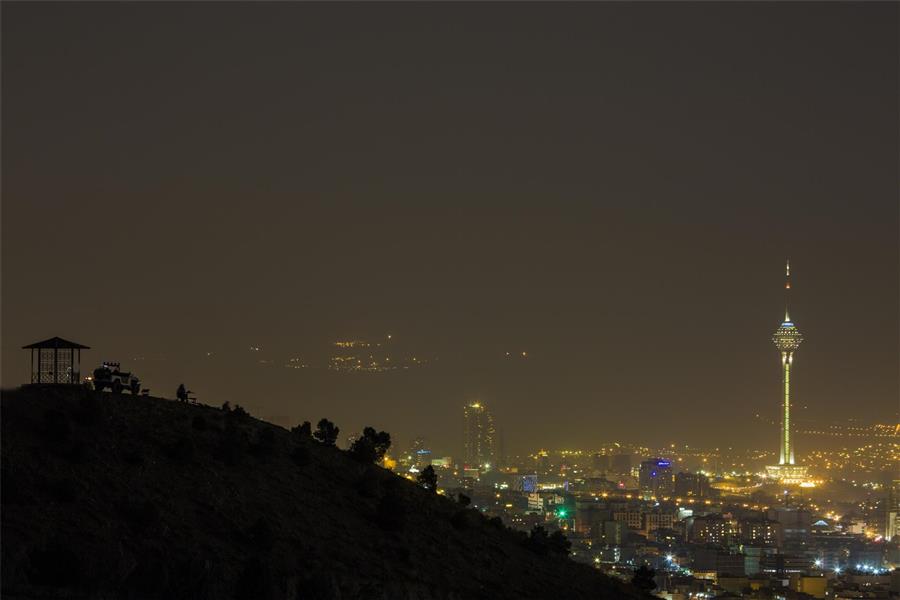 هنر عکاسی عکاسی در شب سعید اسکندری کوهسار ،تهران،تابستان ٩٦