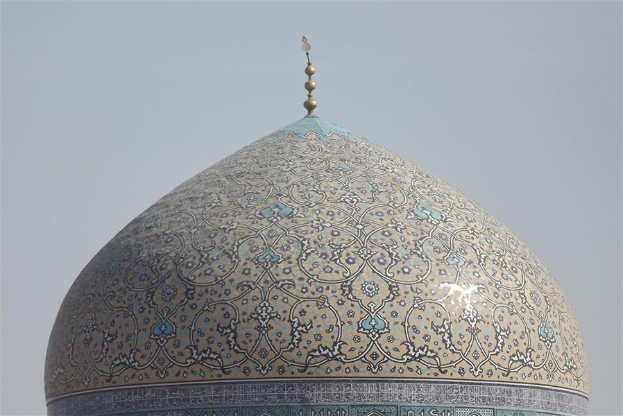 هنر عکاسی عکاسی فرهنگ ایرانی ملیکا یزدچی اصفهان- میدان نقش جهان- گنبد مسجد شیخ لطف الله